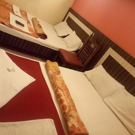 Hotel Sangeeth Lodging Mysore Luaran gambar