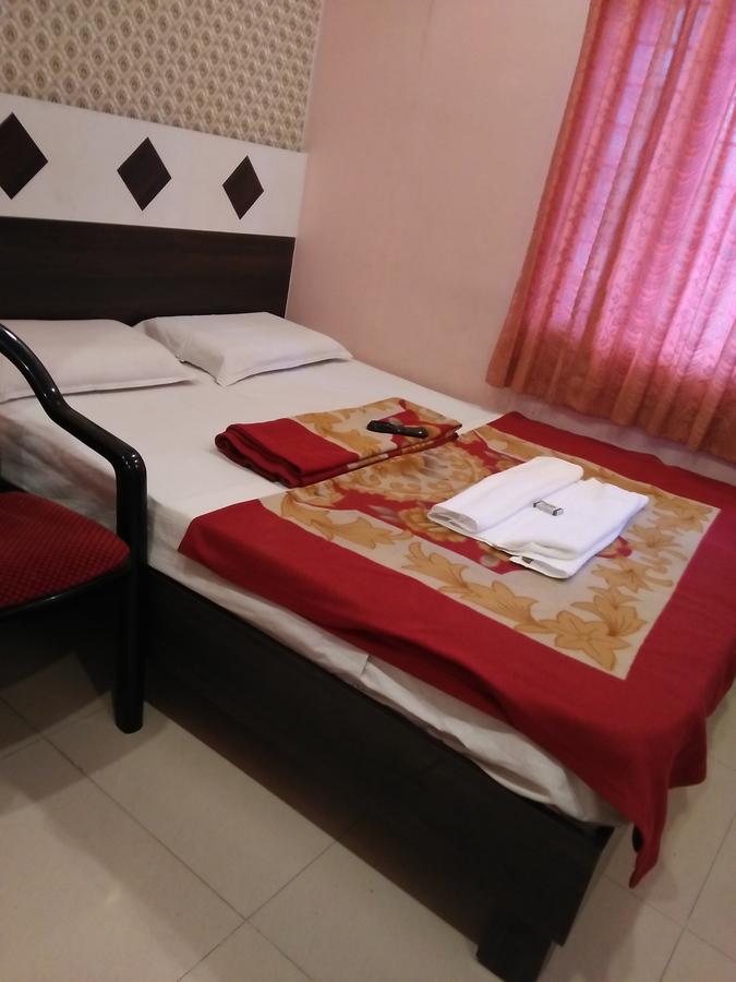 Hotel Sangeeth Lodging Mysore Luaran gambar