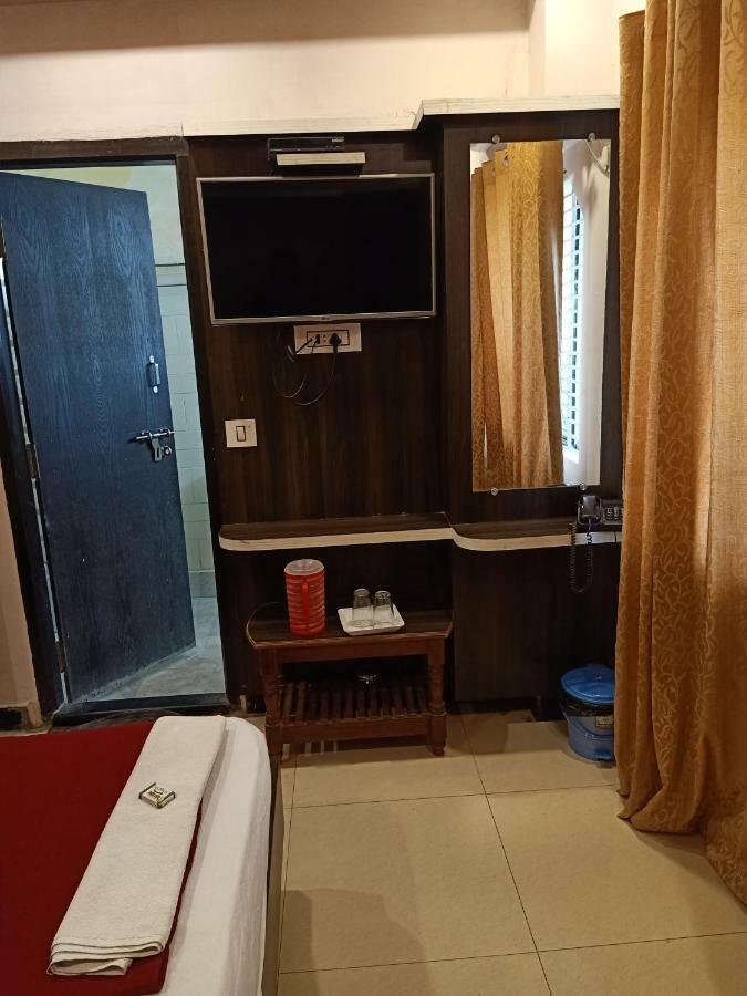Hotel Sangeeth Lodging Mysore Luaran gambar